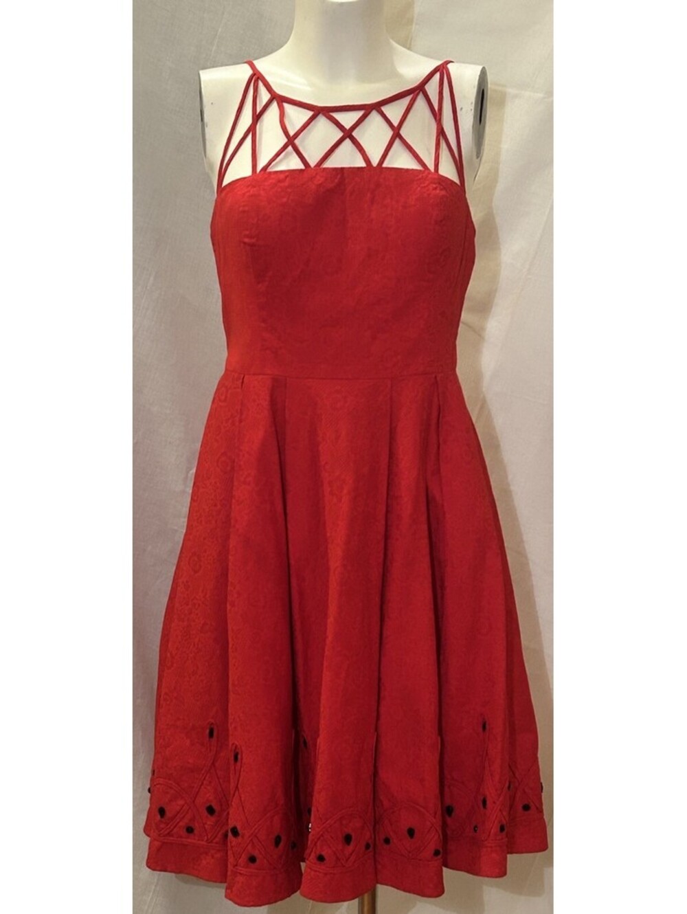 Mikael Aghal Red Floral Crochet Cage Macrame Lace Bejeweled Mini Sundress SZ 10